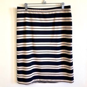 🎉 Host Pick! 🎉 Grace Elements’ Skirt